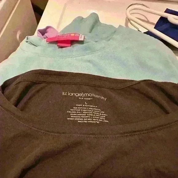 Lot of 4 Long Sleeve Maternity Tops - Picture 11 of 12